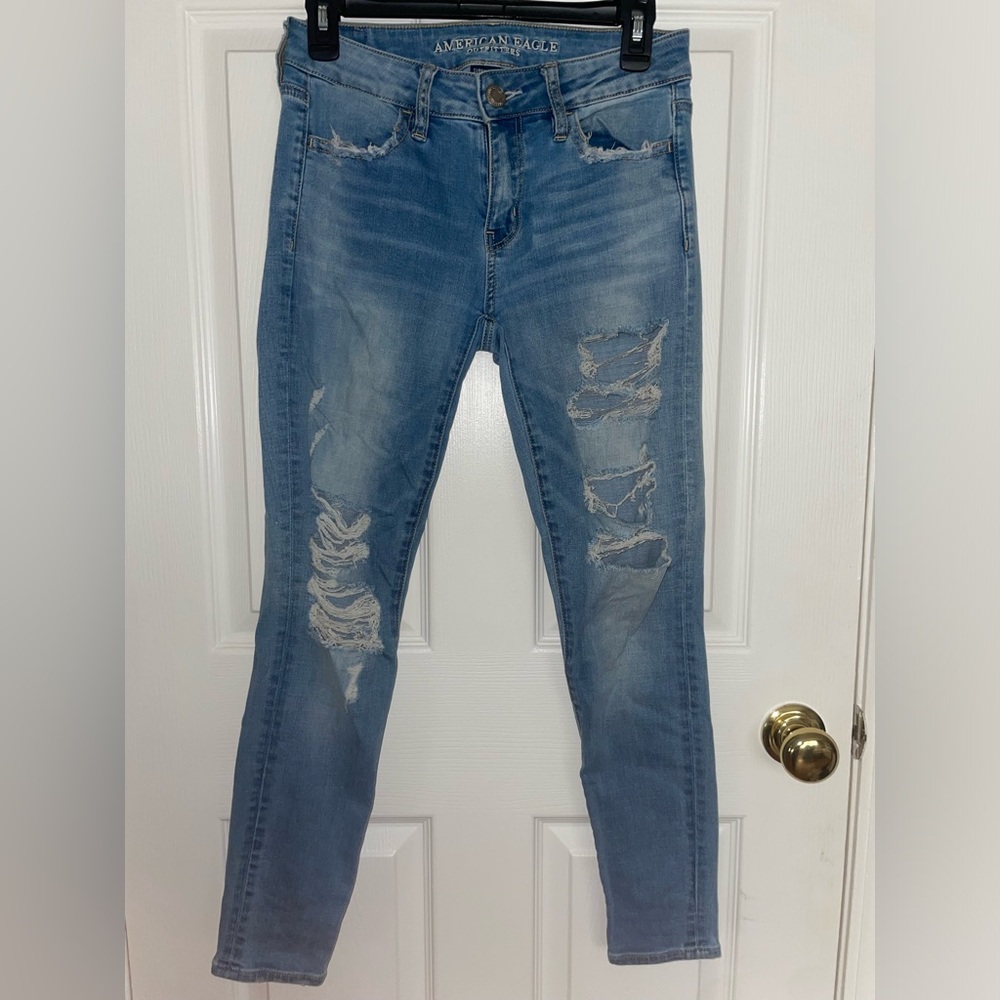 Women's Distressed Blue Jeans